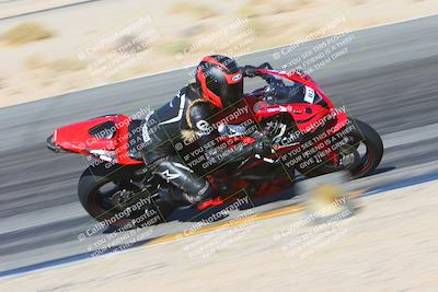 media/Dec-05-2024-Racers Edge (Thu) [[e102e0690b]]/3-B Group/Session 2 (Turn 12 Inside)/